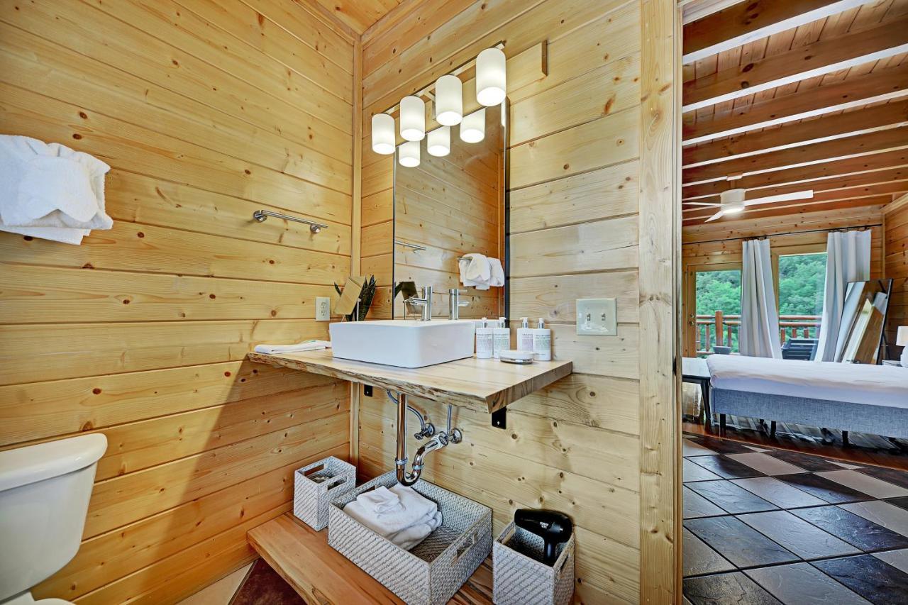Villa Gorgeous Large Mountain View Cabin W Hot Tub, Free Wifi, Games Sevierville Exterior foto