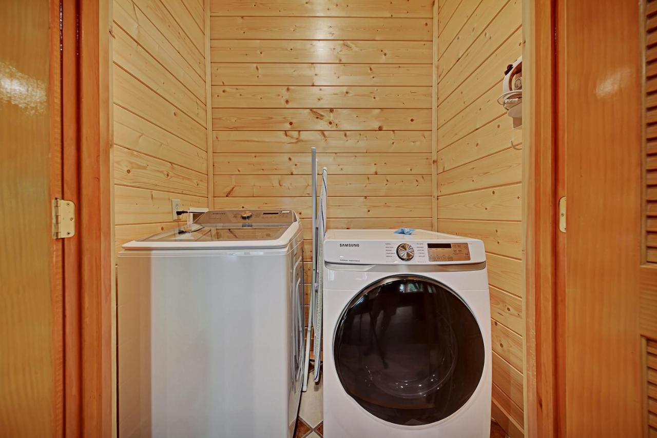 Villa Gorgeous Large Mountain View Cabin W Hot Tub, Free Wifi, Games Sevierville Exterior foto